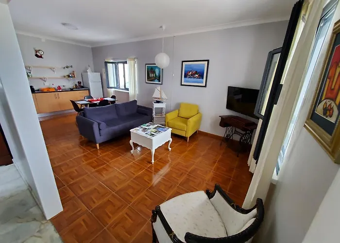 Da * Вила-Франка-ду-Кампу