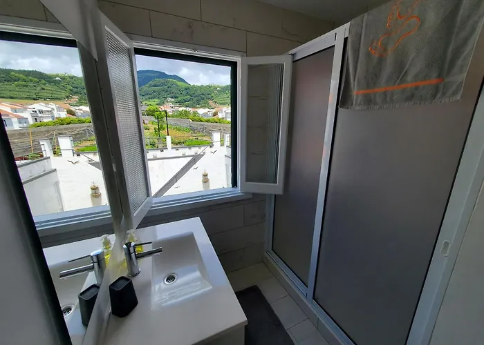 Da * Vila Franca do Campo